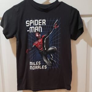 Kids Spiderman/Marvel Black Graphic Tee Size Sm
